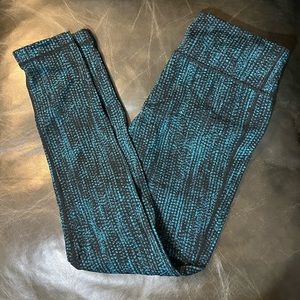 Women’s Multi-Print Kirkland Brand Leggings